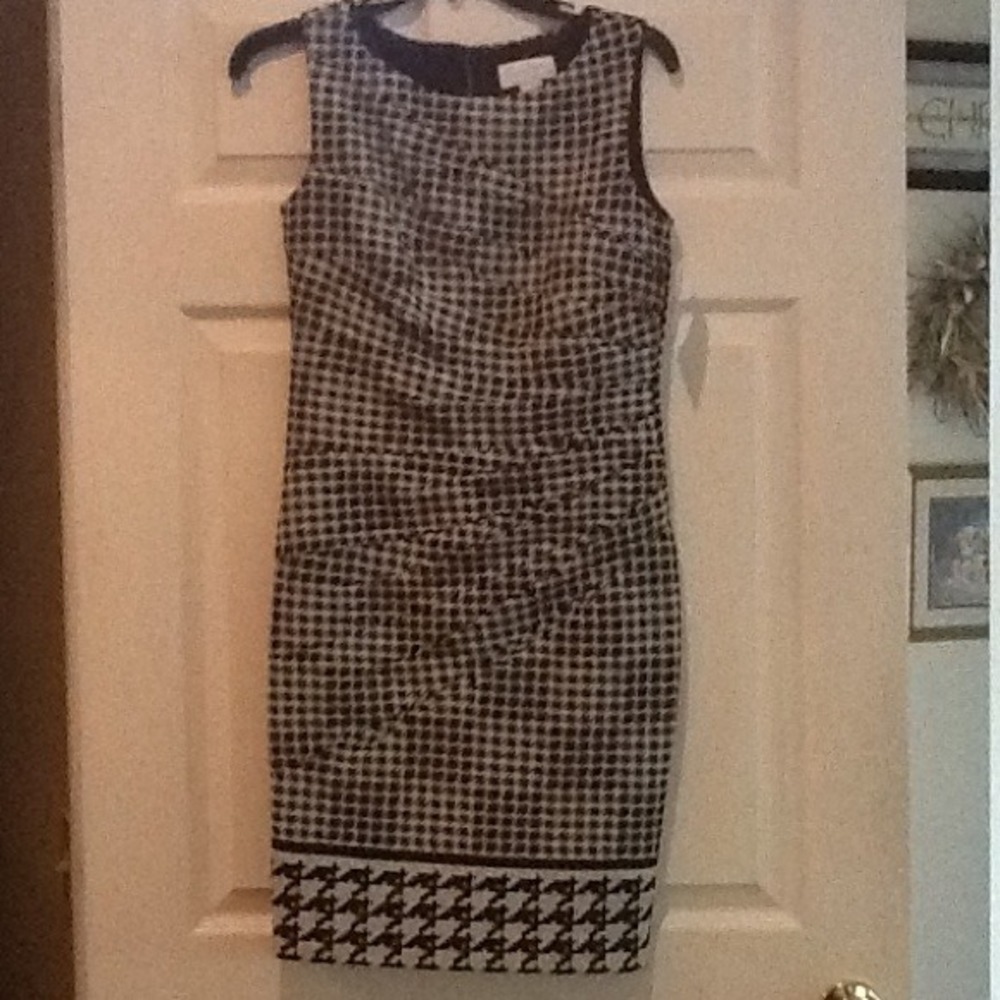 Jessica Simpson houndstooth dress